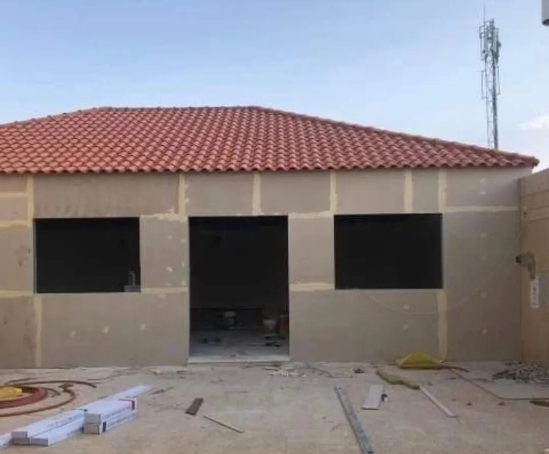 مقاولات عامة لبناء ملاحق خارجية في المملكة السعودية 