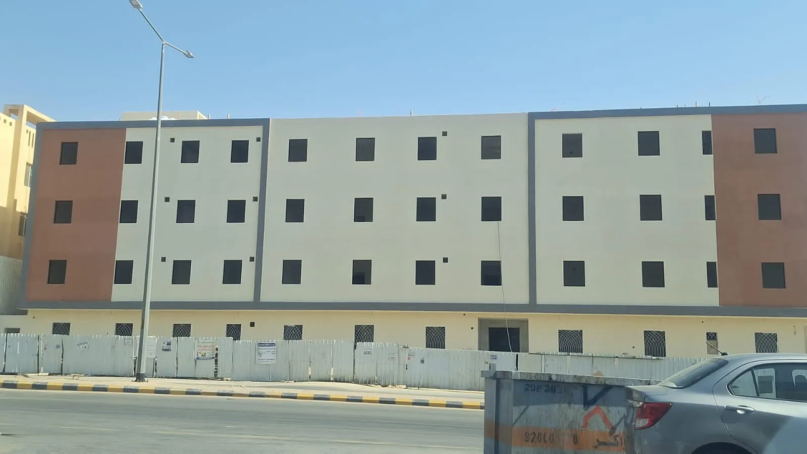 ترميم وتجديد المباني السكنية في الرياض 