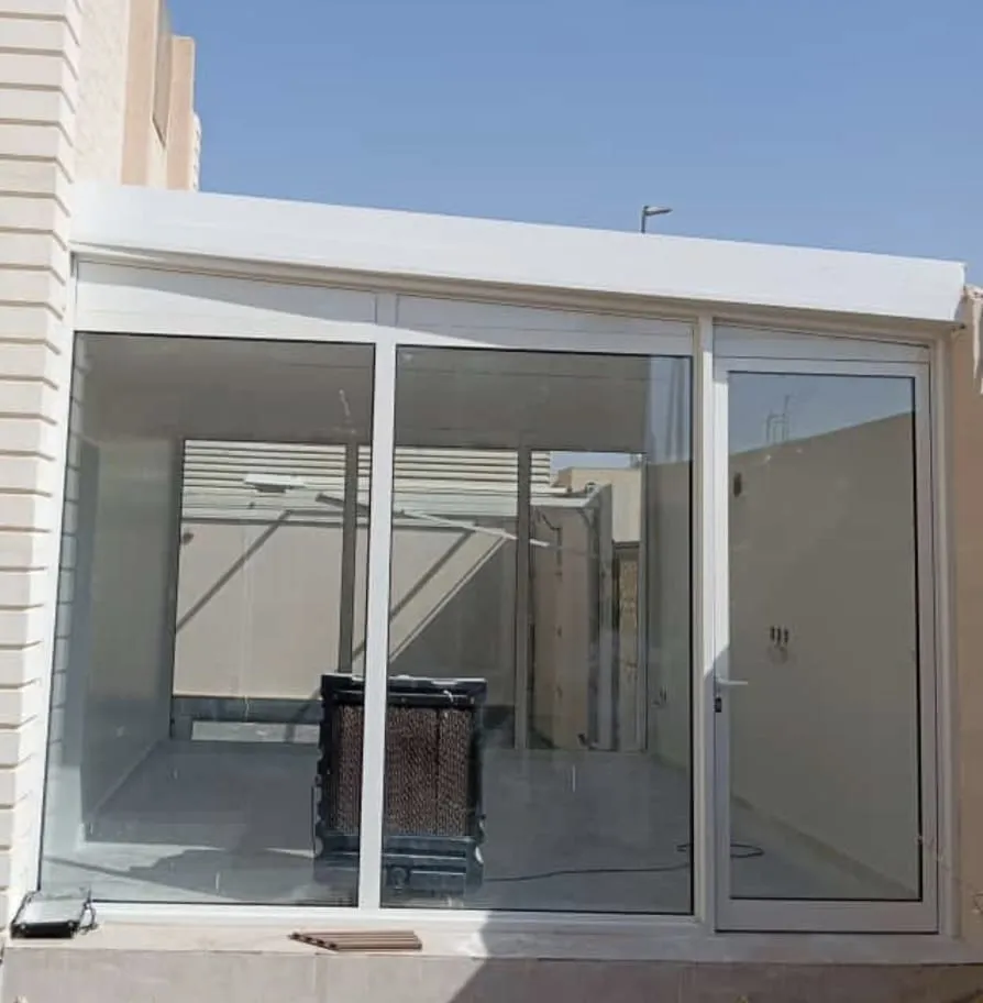 مقاول بناء وتركيب ملاحق وجلسات خارجية بالمملكة السعودية 