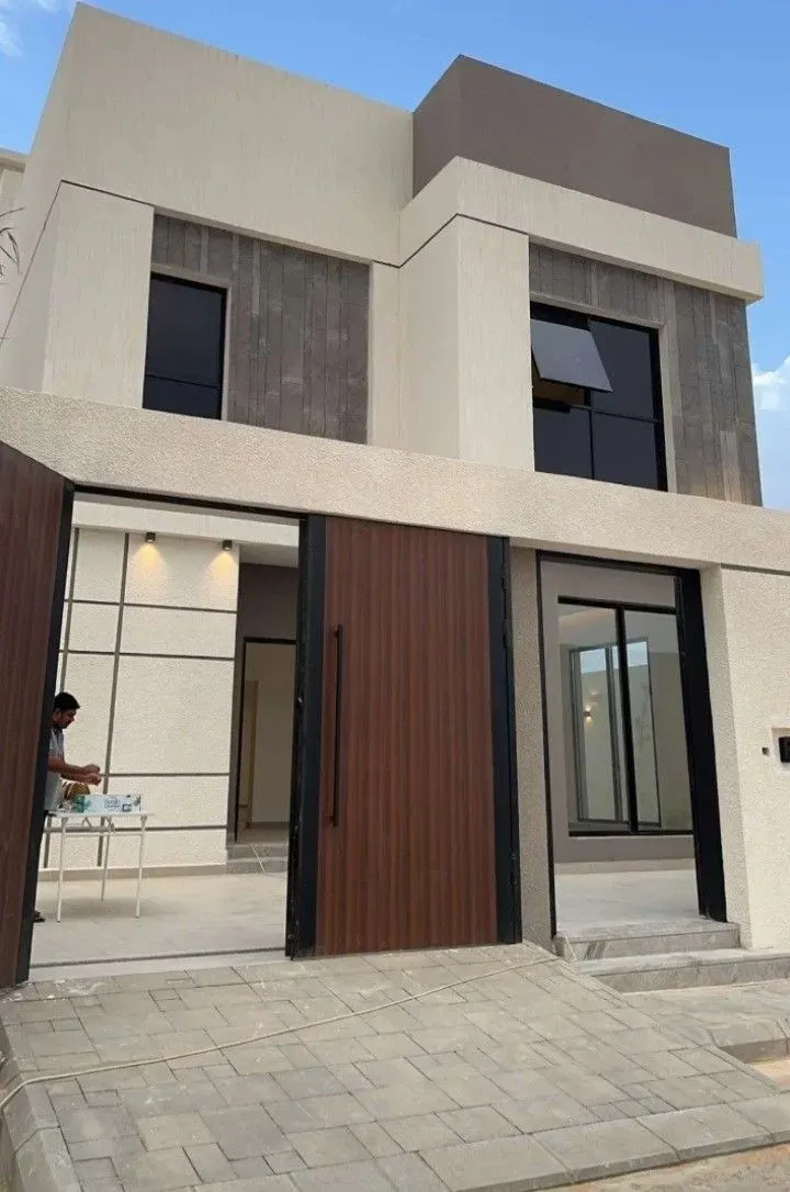 مقاول ترميم مباني داخلية وخارجية بالسعودية 